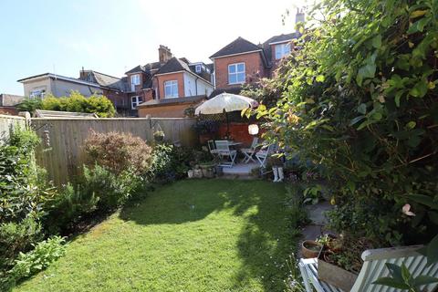 3 bedroom flat for sale, Bedford Avenue, Bexhill-on-Sea, TN40
