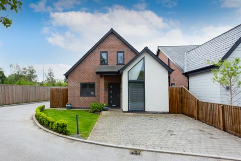 4 bedroom detached house for sale, Falcon Court, Preston, Lancashire