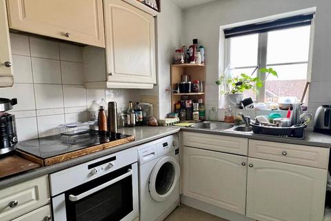 2 bedroom flat for sale, East Stour Way, Willesborough, Ashford, Kent