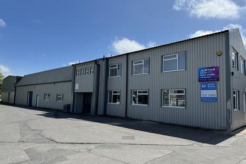 Trade counter to rent, Unit 6 Garcia Trading Estate, Canterbury Road, Worthing, BN13 1BW