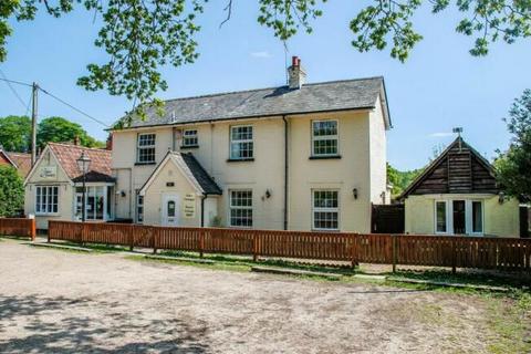 6 bedroom property for sale, Pound Lane, Burley, Ringwood, Hampshire, BH24 4ED