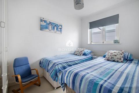 3 bedroom bungalow for sale, Easton Way, Frinton-on-Sea CO13