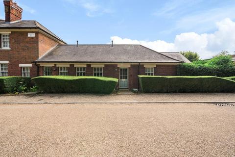 1 bedroom semi-detached bungalow for sale, Garden Quarter,  Caversfield,  Oxfordshire,  OX27