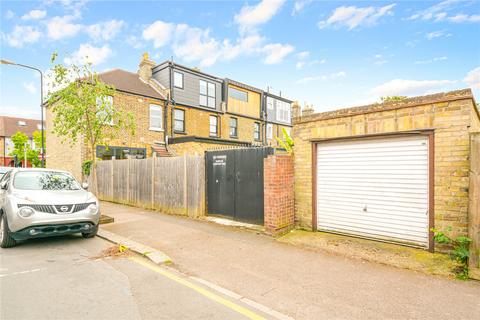 3 bedroom end of terrace house for sale, Walthamstow, London E17
