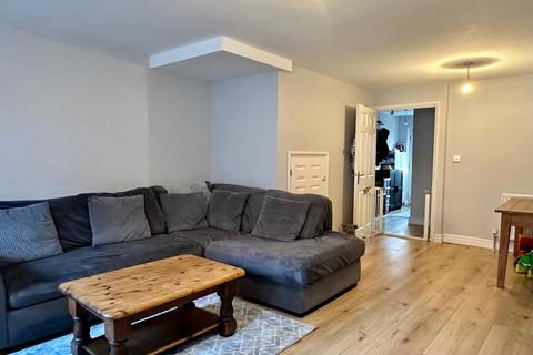 2 bedroom end of terrace house for sale, Jacobs Oak, Ashford, Kent