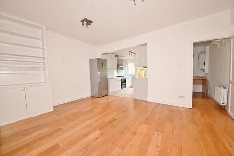 undefined, Laurel Avenue, Twickenham TW1