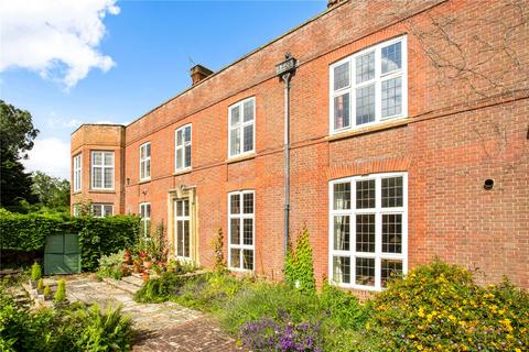 4 bedroom end of terrace house for sale, Deanwood House, Stockcross, Newbury, Berkshire, RG20