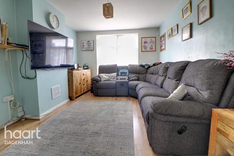 82 Rogers Road, Dagenham, RM10 8JX