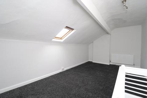 2 bedroom house to rent, Claremont Place, Leeds, West Yorkshire, UK, LS12