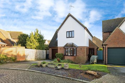 3 bedroom detached house for sale, Ashgrove, Orchard Heights, Ashford, Kent
