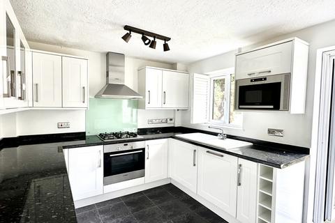 3 bedroom detached house for sale, Ashgrove, Orchard Heights, Ashford, Kent
