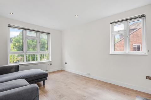 2 bedroom flat to rent, Junction Road, London N19