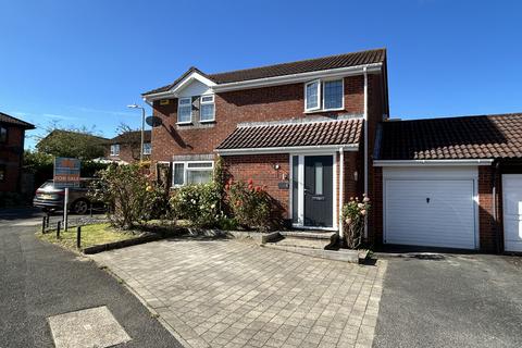 3 bedroom link detached house for sale, Raleigh Close, Willesborough, Ashford, Kent