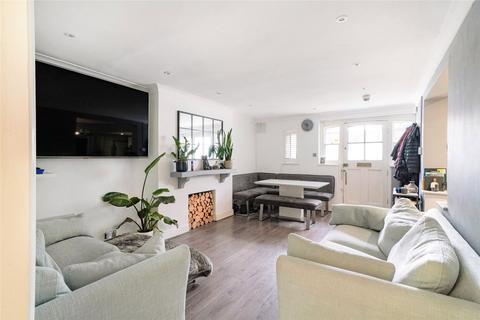 3 bedroom apartment for sale, Holloway Road, London, N19
