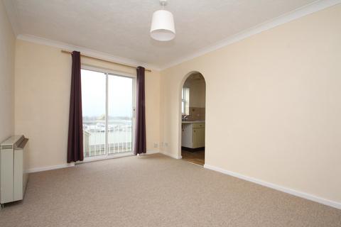 1 bedroom flat to rent, River Road, Littlehampton, BN17 5BF