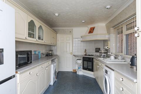 4 bedroom semi-detached house for sale, Worcester WR2