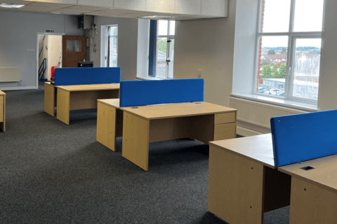 Office to rent, Bolton, BL1