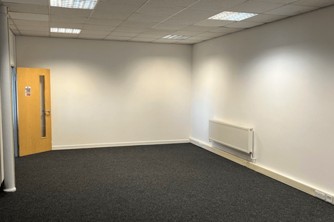 Office to rent, Bolton, BL1