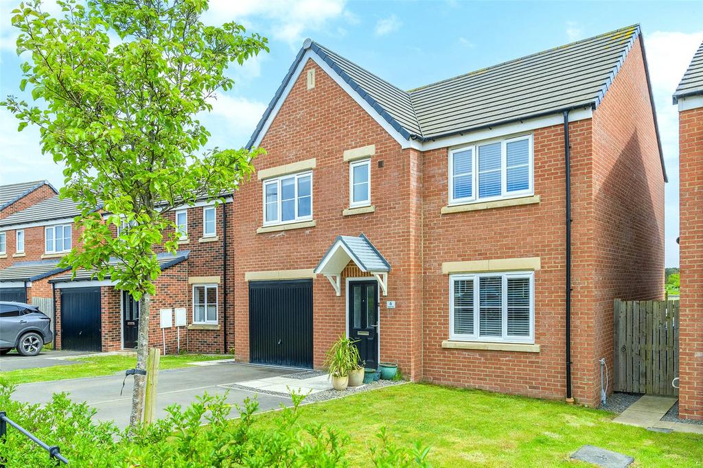 Fennel Way, Morpeth, Northumberland, NE61 5 bed detached house for sale