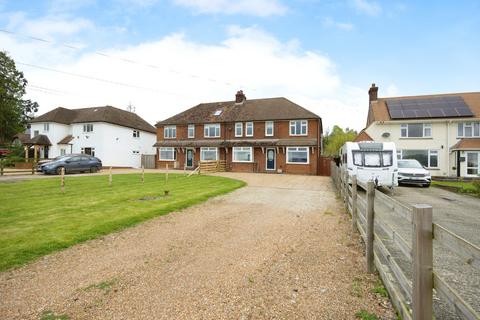 4 bedroom semi-detached house for sale, Mayfield, Canterbury Road, Kent, Bilting