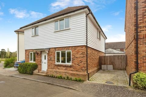 4 bedroom detached house for sale, Havillands Place, Wye, Ashford, Kent