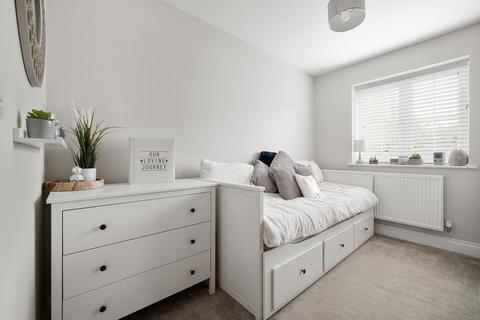 2 bedroom apartment for sale, 101 Chertsey Road, Ashford, TW15