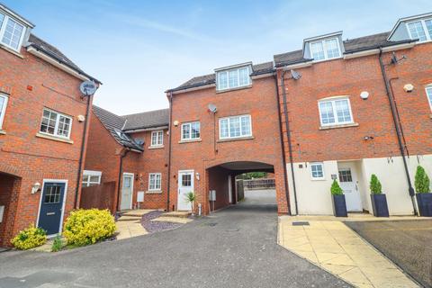 2 bedroom terraced house for sale, Victor Close, Shortstown