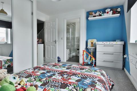 80 Grosvenor Road, Kingswood, Hull, HU7 3DS