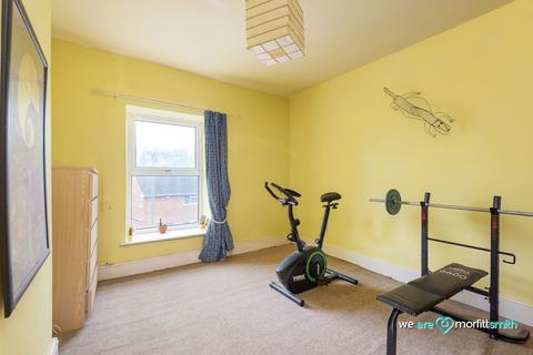 202 Stannington Road, Sheffield, S6 5FQ