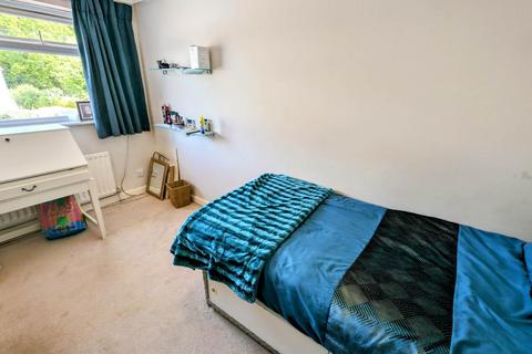 132 Chalet Hill, Bordon, GU35 0DF