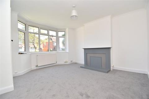 3 bedroom semi-detached house to rent, Smythies Avenue, Colchester, Essex, CO1