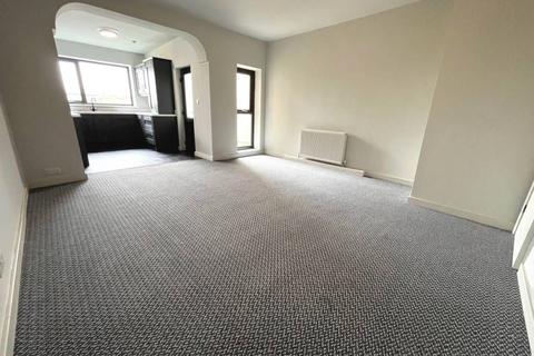 2 bedroom apartment to rent, High Street South, Langley Moor, DH7