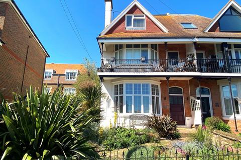 2 bedroom flat for sale, Lionel Road, Bexhill On Sea, TN40