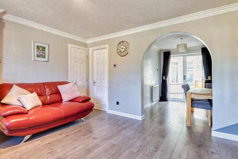 3 bedroom end of terrace house for sale, Roundhead Fold, Apperley Bridge, Bradford, West Yorkshire, BD10
