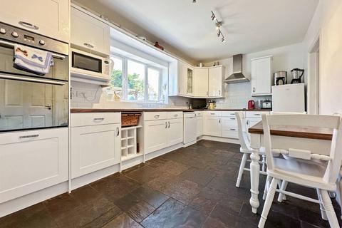 28 Kittiwake Close, Herne Bay, CT6 6JS