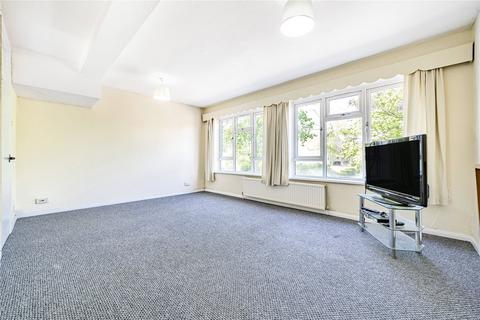 3 bedroom apartment to rent, Wokingham RG40