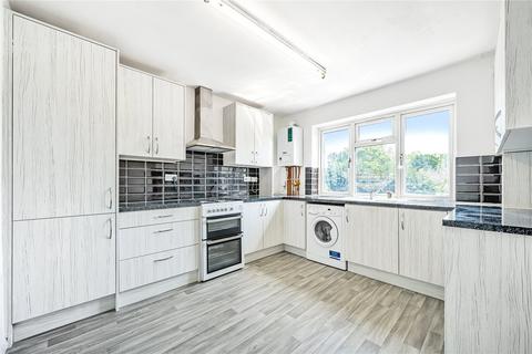 3 bedroom apartment to rent, Wokingham RG40
