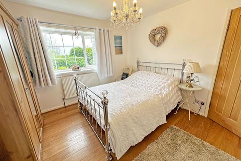 15 Douglas Road, Hollywood, Birmingham, B47 5JY