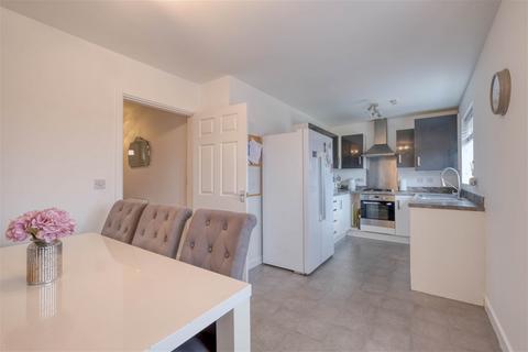 3 bedroom end of terrace house for sale, Gretton Close, Brockhill, Redditch B97 6LF