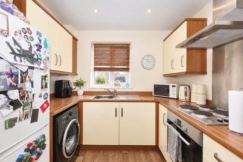 2 bedroom flat for sale, Jovian Way, Ipswich IP1 5AT