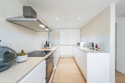 2 bedroom apartment to rent, Kilmuir House, London SW1W