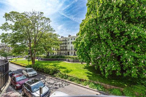 Apartment 2, 3 Alexander Terrace, Worthing, BN11 1YH