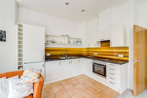 Apartment 2, 3 Alexander Terrace, Worthing, BN11 1YH