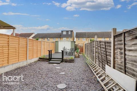 20 Stocker Gardens, Dagenham, RM9 4HL