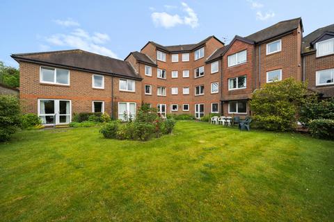 2 bedroom retirement property for sale, Denehyrst Court, York Road, Guildford, GU1