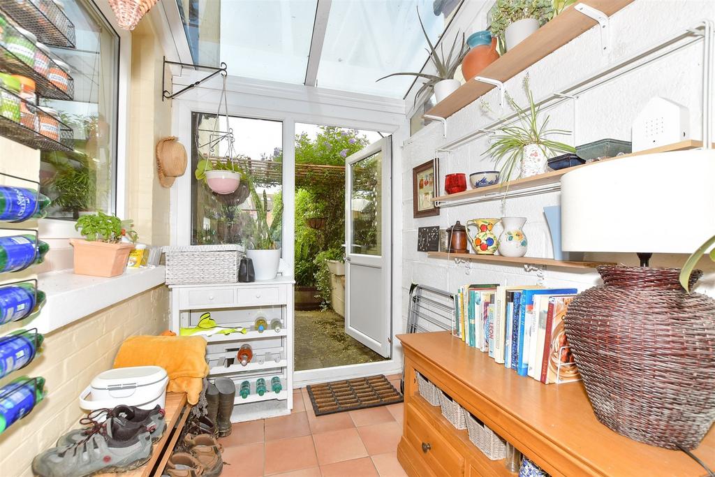 Lean-To