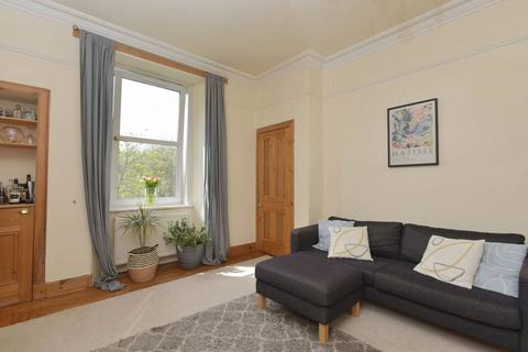 3 bedroom flat for sale, 52/4 Craighall Road, Edinburgh, EH6 4RU