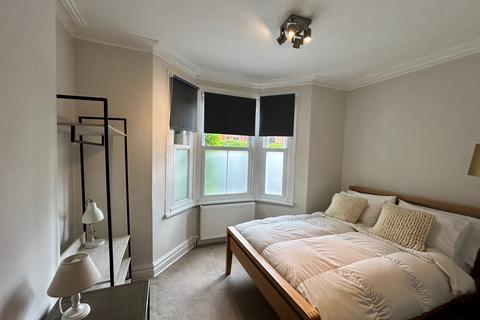 1 bedroom ground floor flat to rent, Grenfell Road, Maidenhead