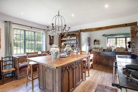 Boxhurst Boxhurst, Sandhurst, Cranbrook, TN18 5PE