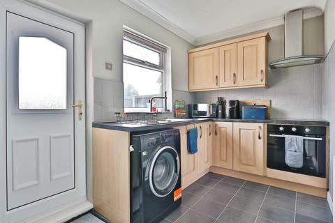 2 bedroom terraced house for sale, Hotham Road South, Hull, HU5 5UE